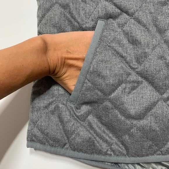 OLD NAVY Gray Mock Neck Quilted Winter Vest Small - Picture 3 of 9